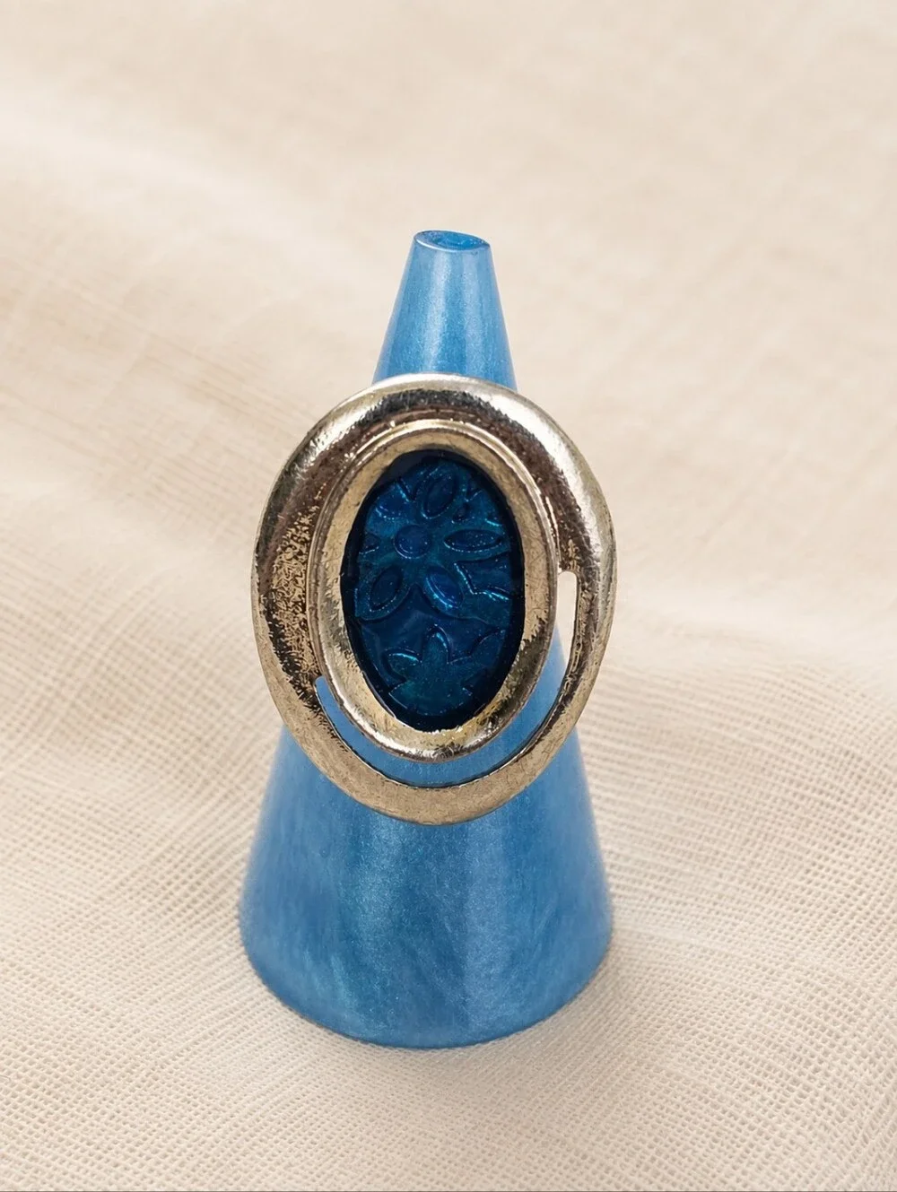 Vintage Turquoise Blue Floral Resin Adjustable Ring Silver Tone Statement